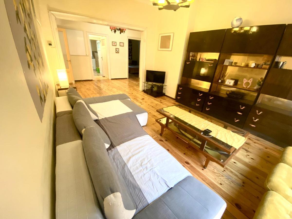 Appartement Dom à Sofia Extérieur photo